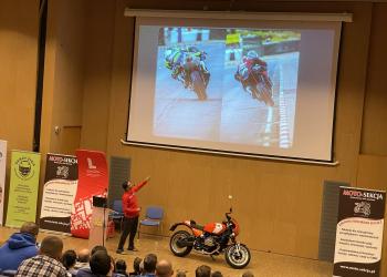 Szkolenie podczas Ogólnopolskiego Bezpłatnego Szkolenia Motocyklowego z Moto-Sekcją